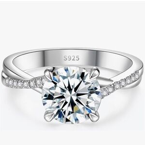 Elegant Silver Women's Ring